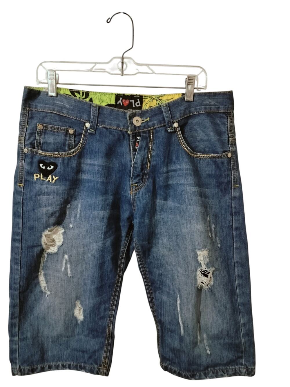 M1220) Comme des Garcons PLAY Distressed Jean Shorts Size  34